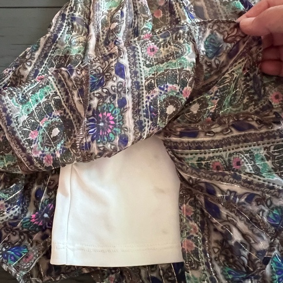 AEO MINI SKIRT 6
Stretchy liner - Picture 5 of 6